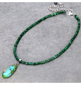 15" GREEN BEADS WITH TEARDROP PENDANT
