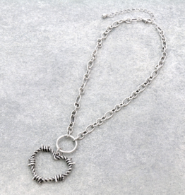 HEART BARBED WIRE NECKLACE