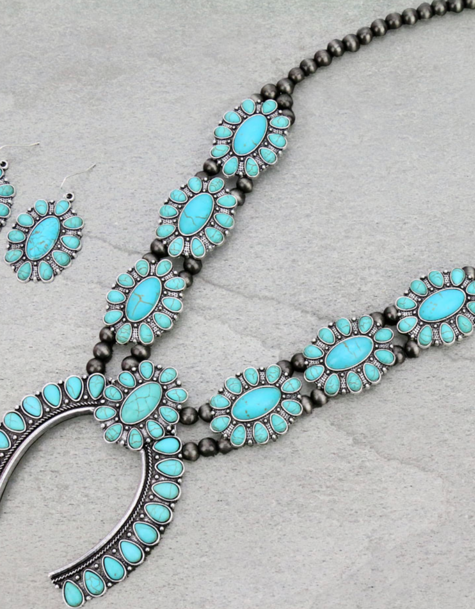 NAVAJO PEARL AND TURQUOISE SQUASH BLOSSOM NECKLACE SET