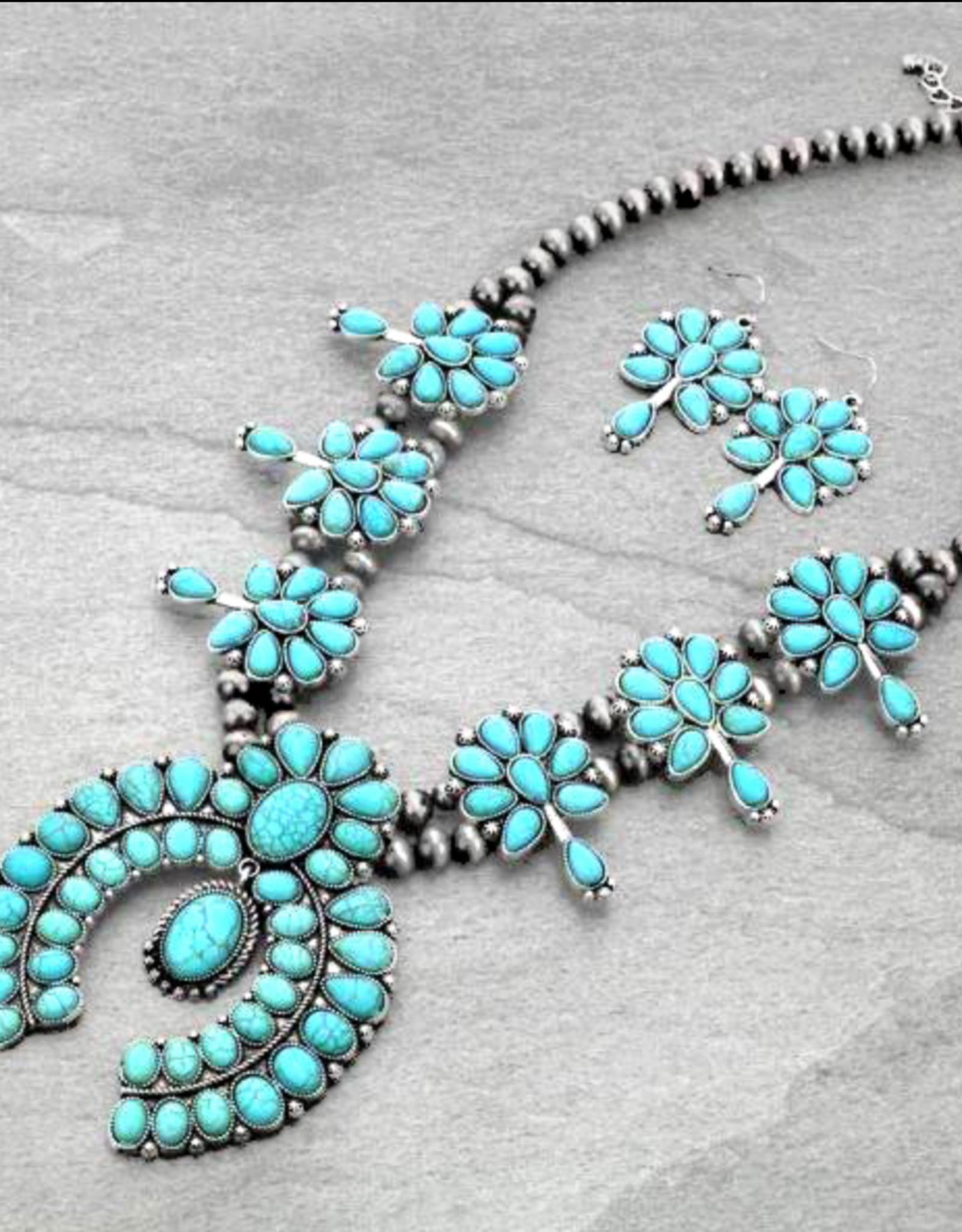 SQUASH BLOSSOM NECKLACE SET TURQUOISE AND NAVAJO PEARL SS1130