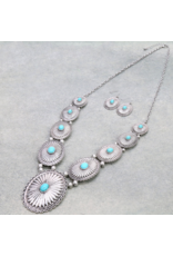 NECKLACE SET LARGE CONCHO WOTH TURQUOISE STONES