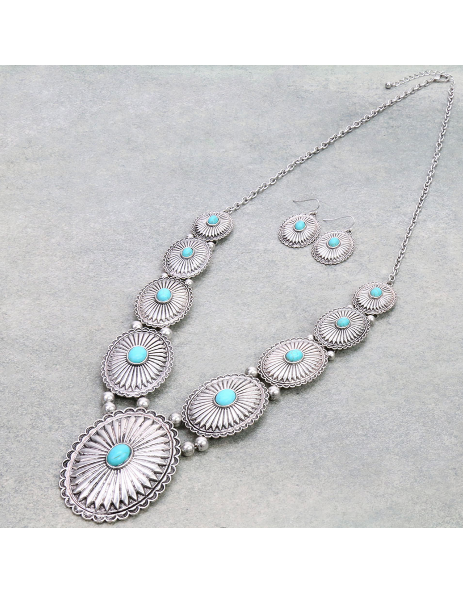 NECKLACE SET LARGE CONCHO WOTH TURQUOISE STONES