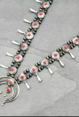 NECKLACE SQUASH BLOSSOM WITH RED STONES
