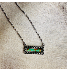 NECKLACE  GREEN TURQUOISE STONE BAR ON CHAIN