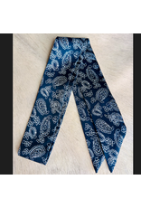 TWILLY BLUE AND WHITE BANDANA