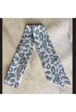 TWILLY WHITE AND BLACK BANDANA PRINT