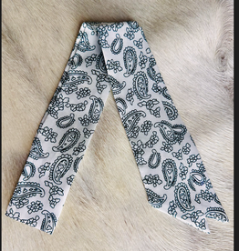 TWILLY WHITE AND BLACK BANDANA PRINT