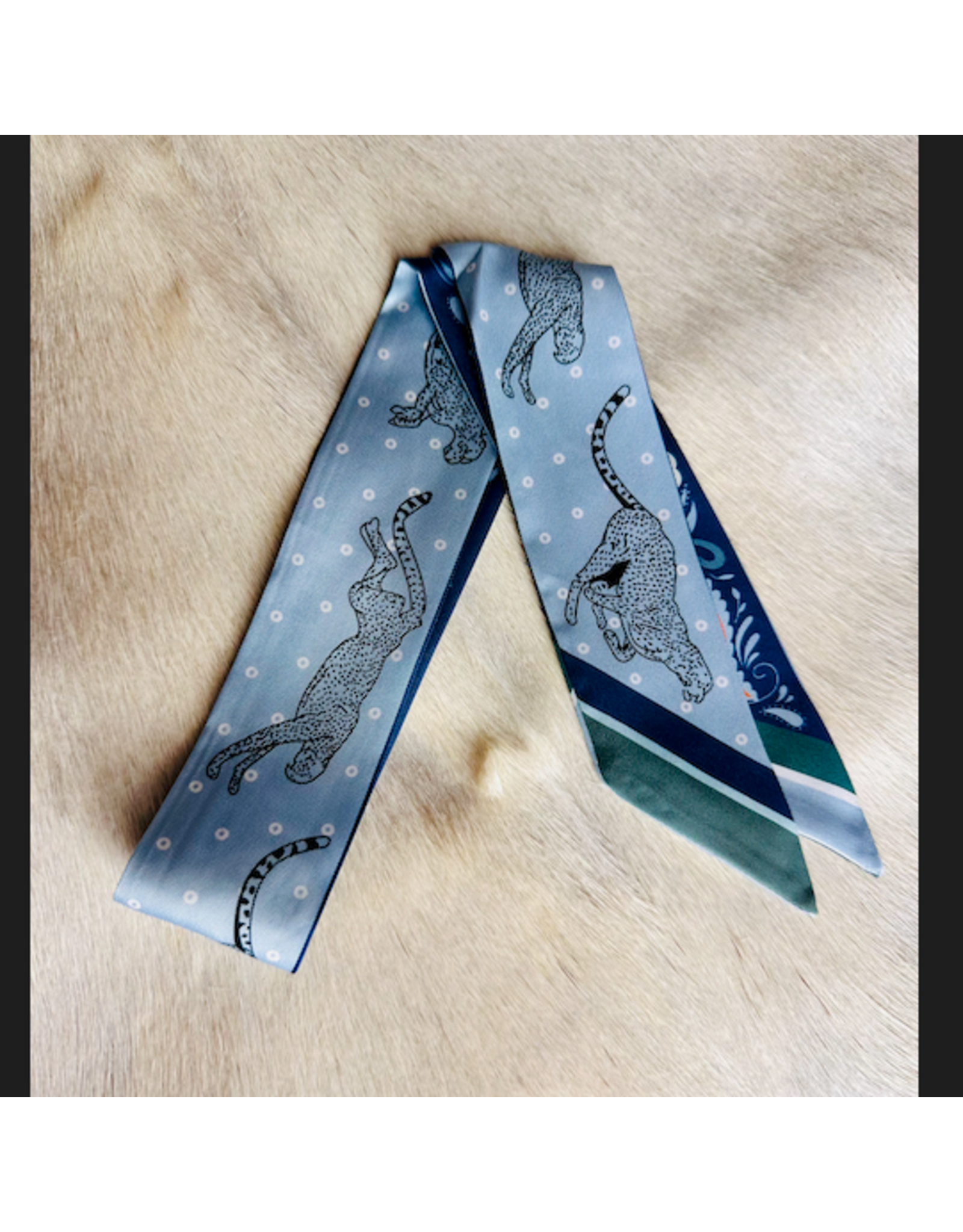 TWILLY REVERSIBLE BLUE ORANGE BANDANA/LIGHT BLUE CHEETAHS