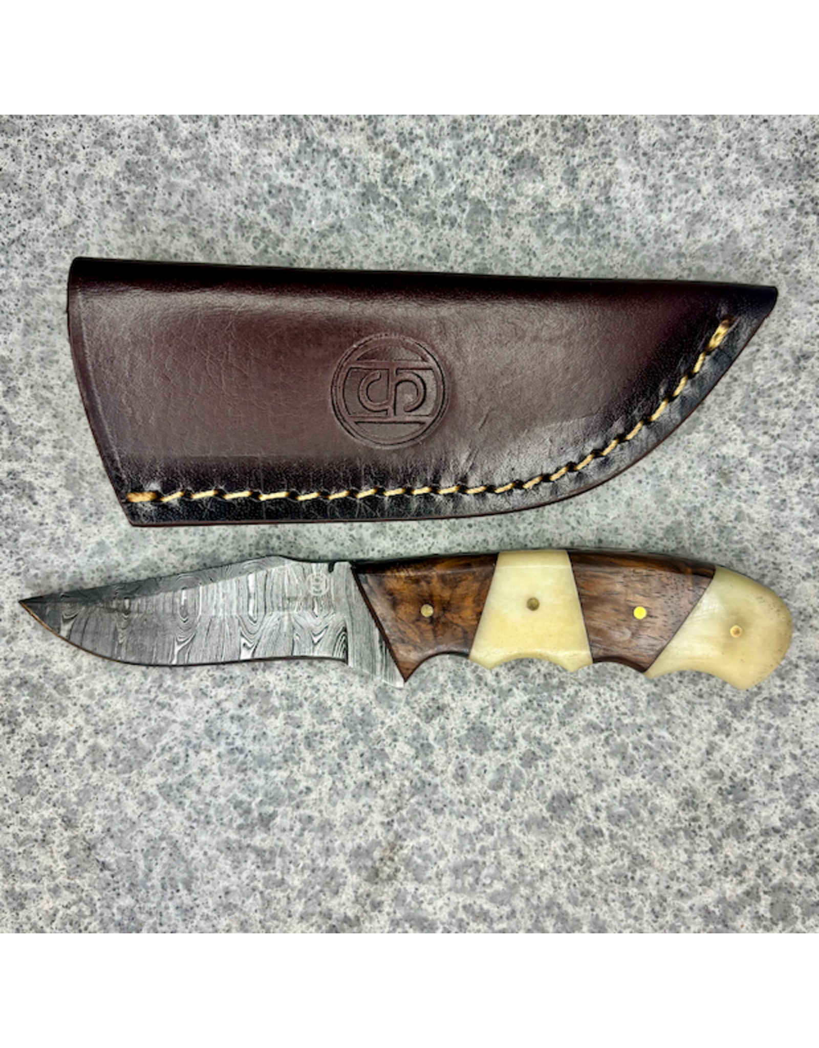 CIRCLE SH KNIFE ANGLED BONE & WOOD HANDLE DAMASCUS BLADE 6.5"