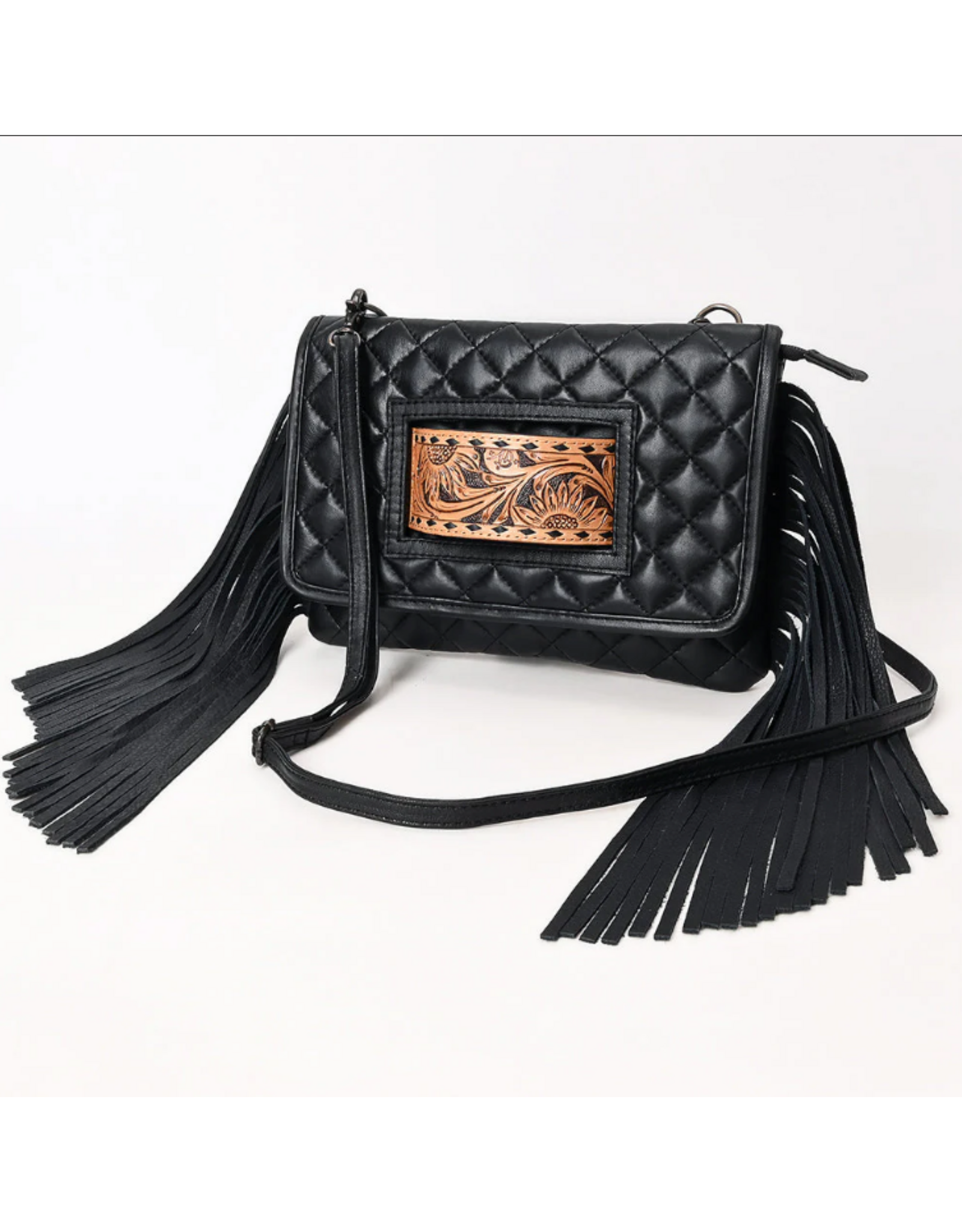 AD PURSE BLACK LEATHER QUILTED WITH LEATHER TOOLED PANEL