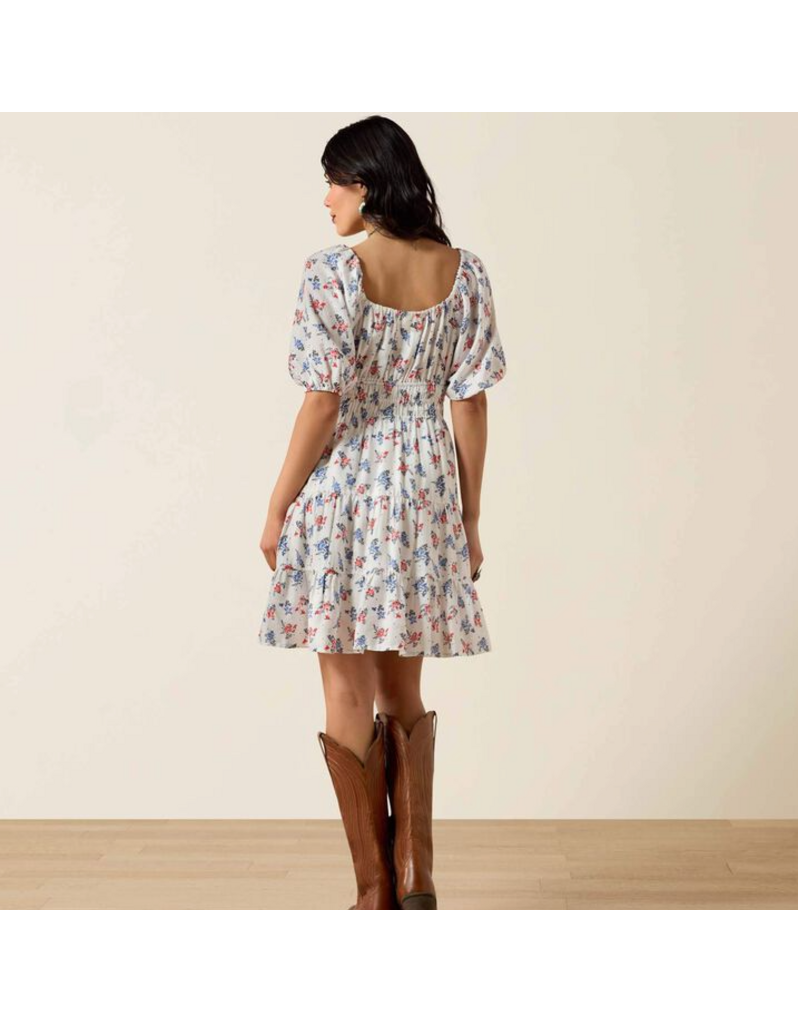 DRESS WMS ARIAT WHITE WITH RED BLUE FLOWERS