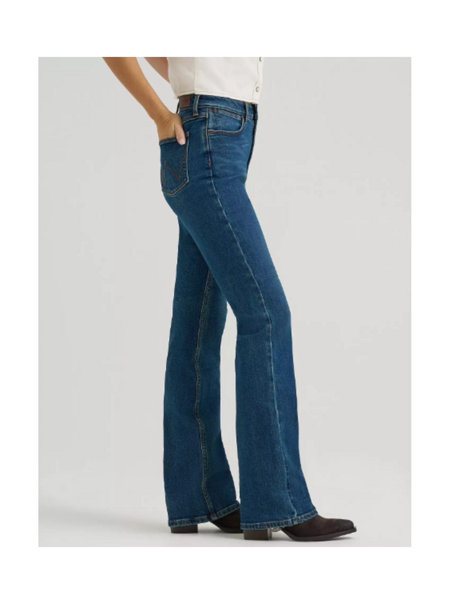 JEANS WMS WRANGLER BOOTCUT ALPINE