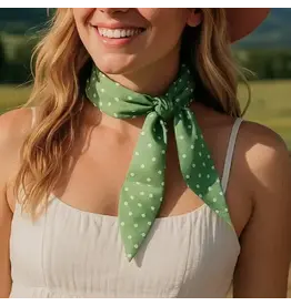 TWILLY GREEN WITH WHITE POKA DOTS