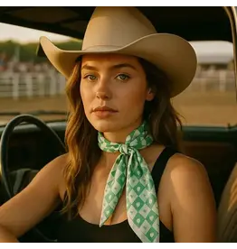 TWILLY GREEN AND WHITE CHECKERED WITH GREEN HEARTS