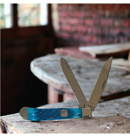 KNIFE TWISTED X BLUE BASKET WEAVE HANDLE DOUBLE BLADE