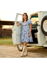 ARIAT DRESS WMS ARIAT WHITE WITH BLUE FLOWERS