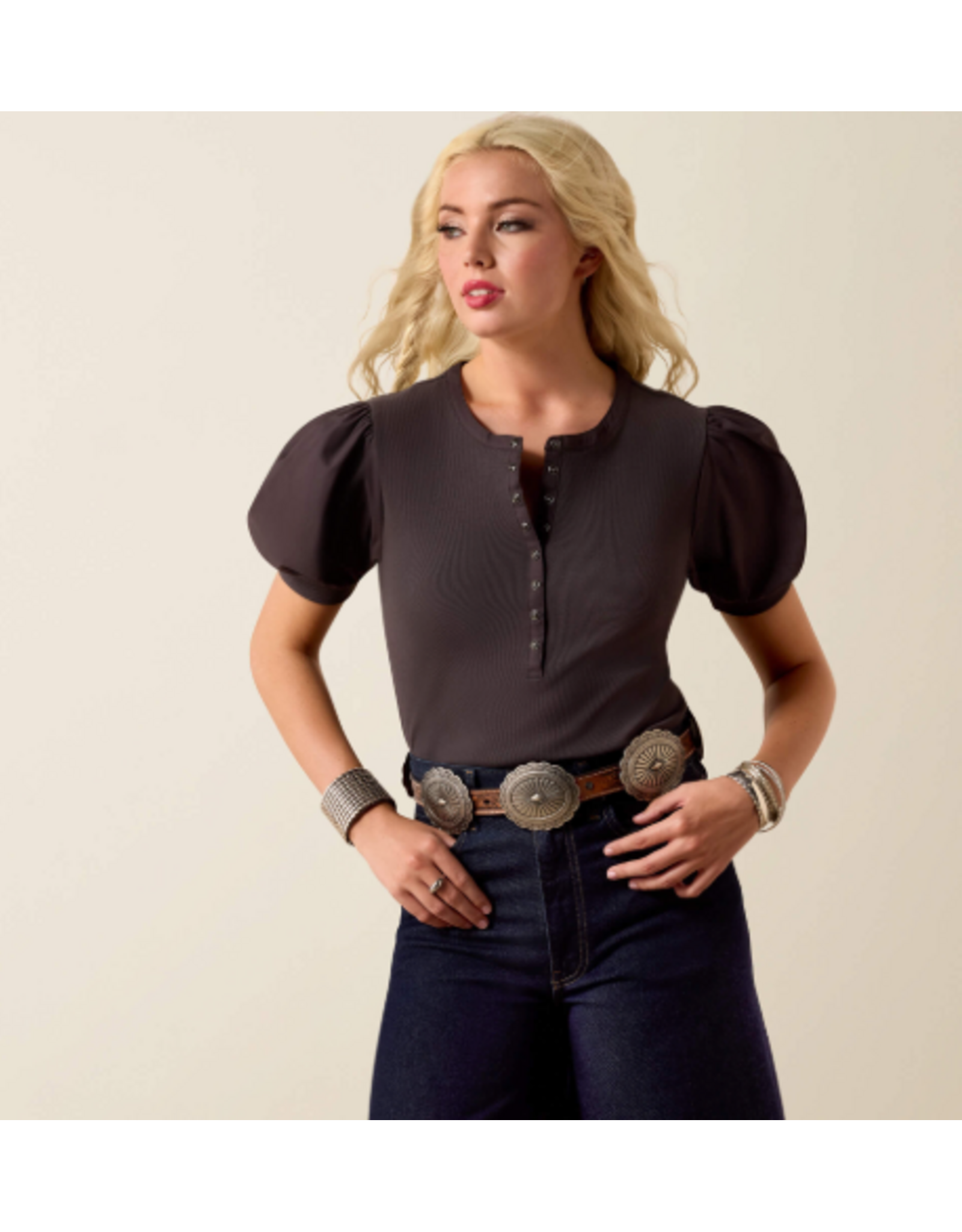 ARIAT SHIRT WMS ARIAT OAKLEY SNAP SS TOP BLACK