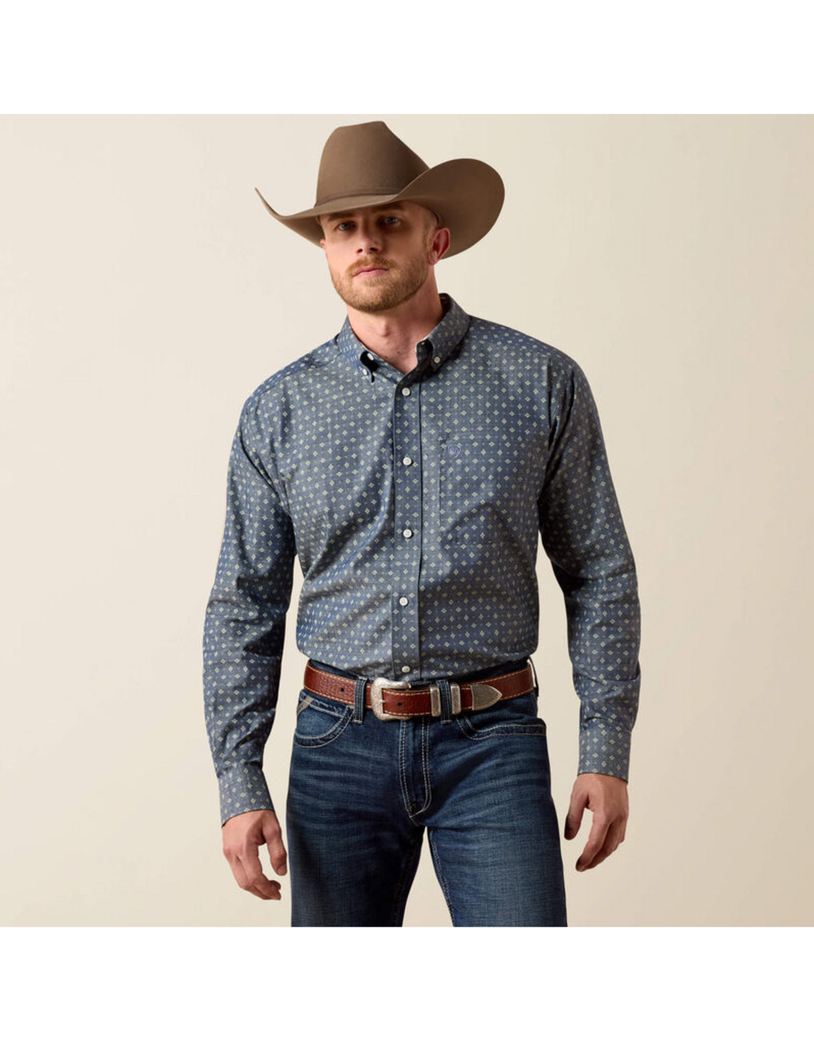 ARIAT SHIRT MNS ARIAT WALDEN CLASSIC FIT CHAMBRAY BLUE