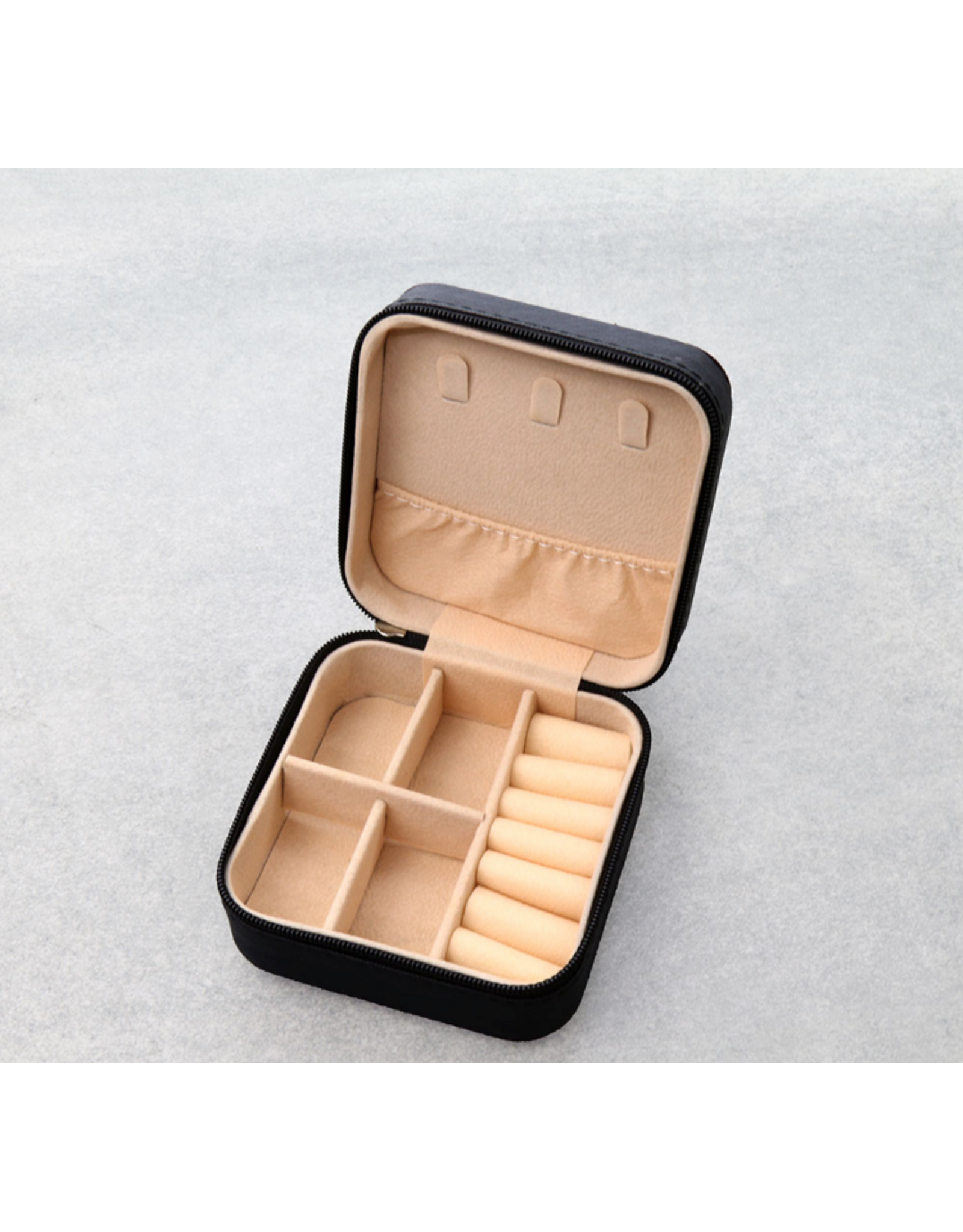 JEWELRY CASE BLACK WITH LEATHER TOOLED PATCHED TURQ EDGE