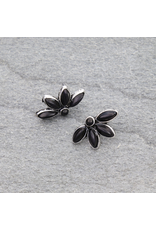 EARRING STUD FLOWER STONE