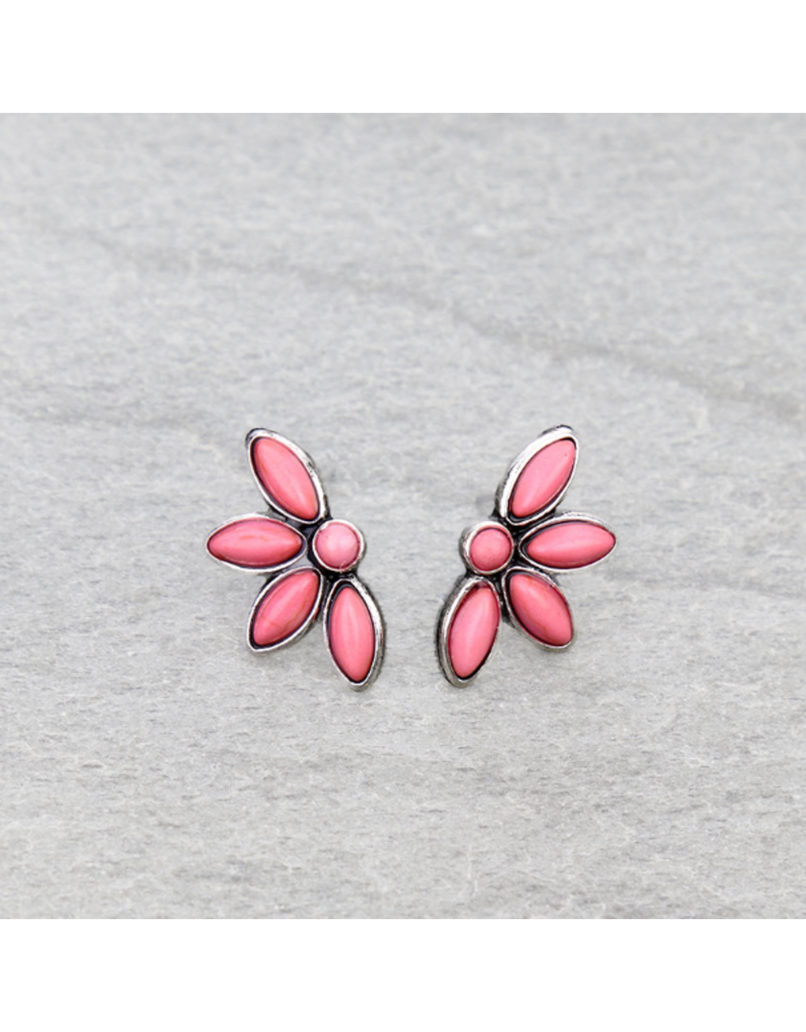 EARRING STUD FLOWER STONE