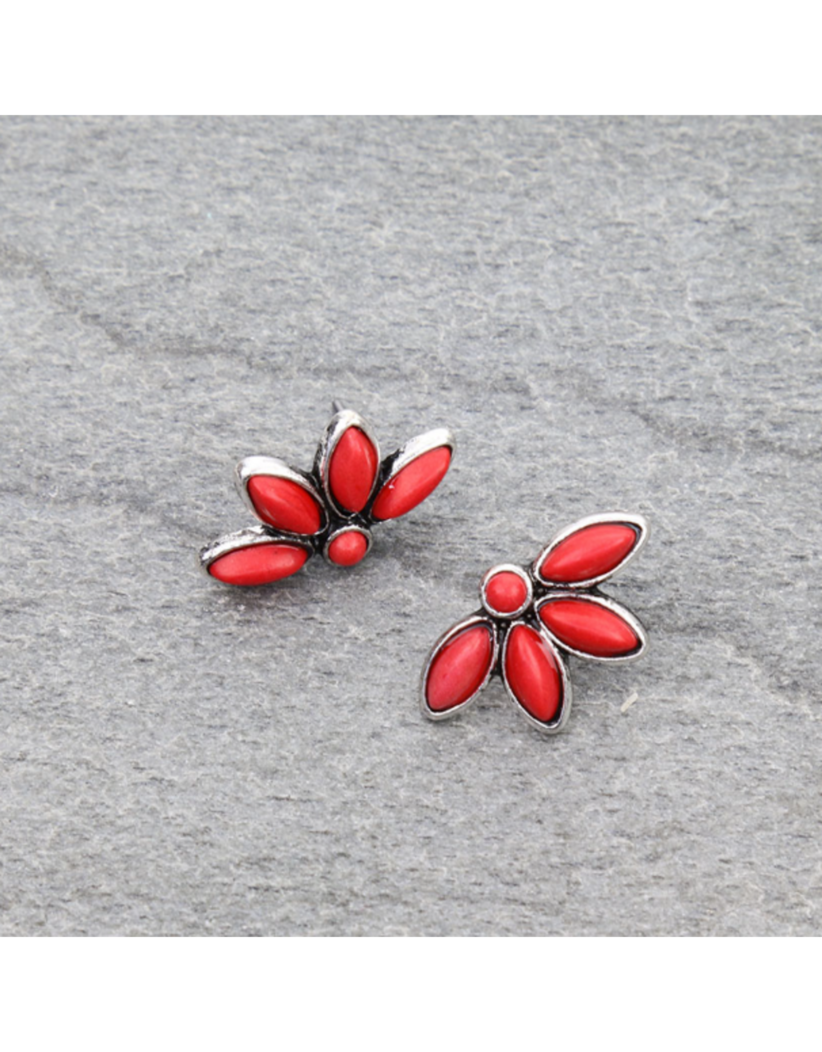 EARRING STUD FLOWER STONE