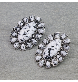 EARRING STUD CONCHO BLACK AND WHITE
