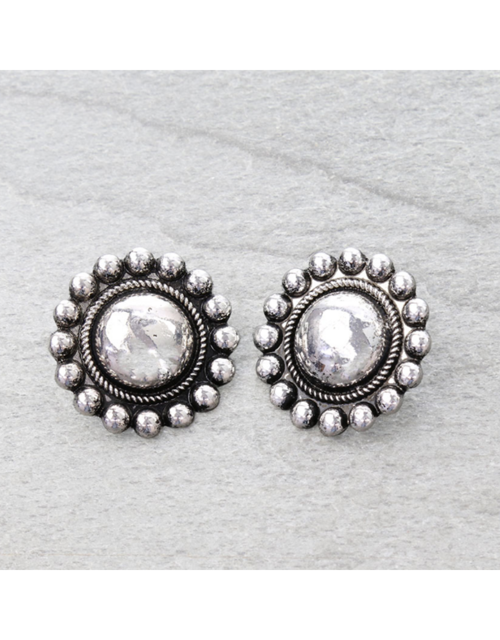 EARRING STUD METAL LARGE CONCHO