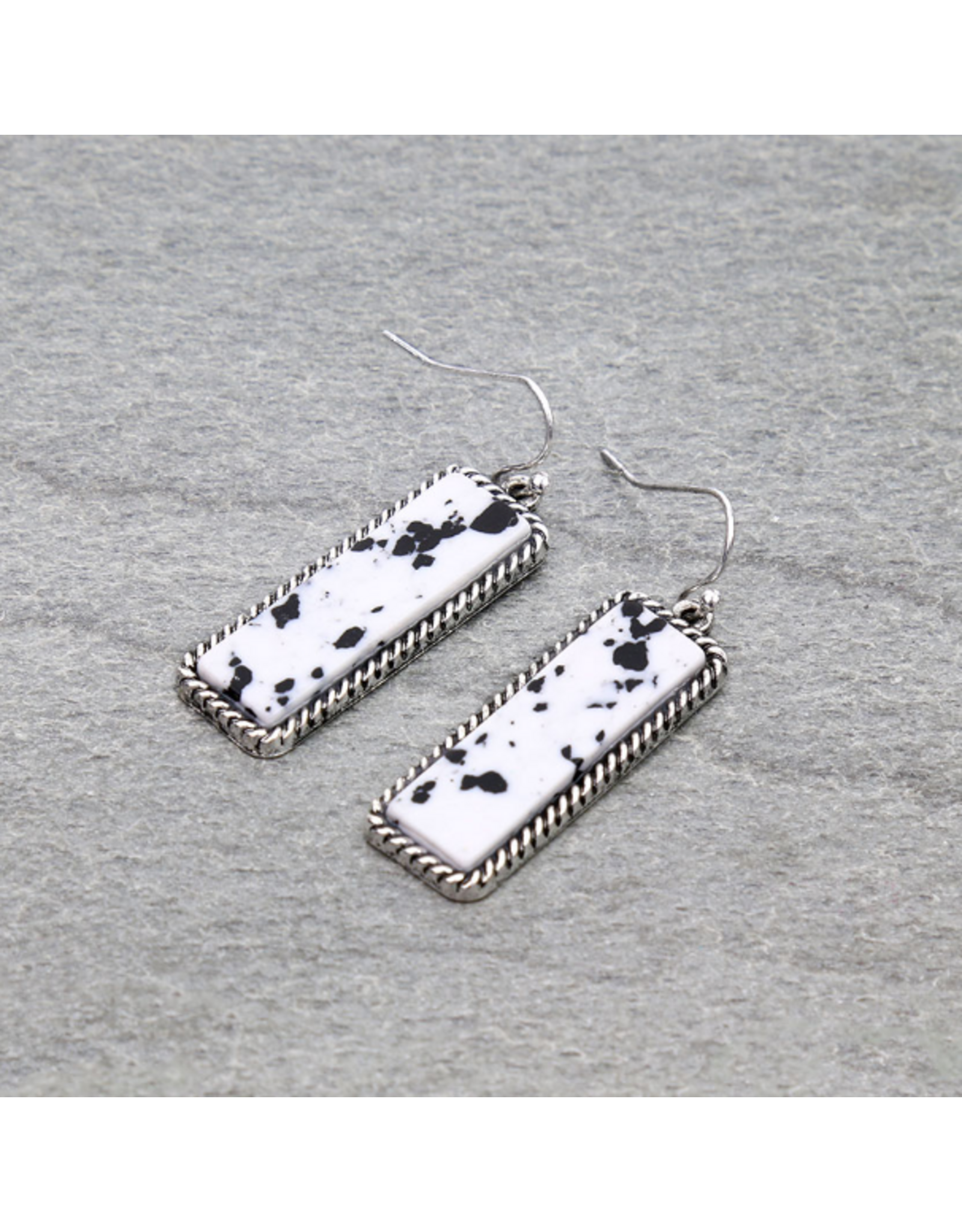 EARRING DANGLE RECTANGLE STONE