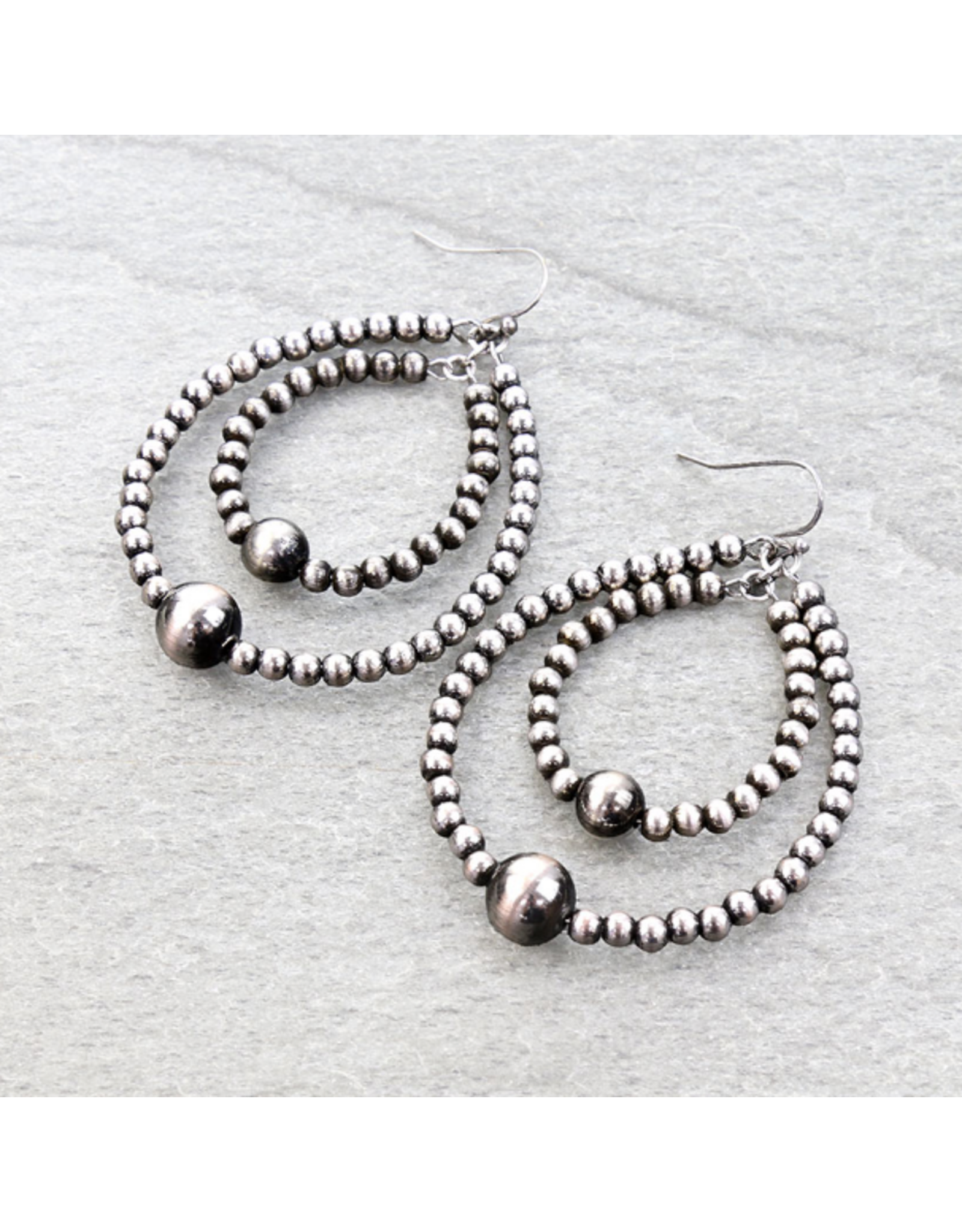 EARRING HOOP STACK OF 2 TEARDROP NAVAJO PEARL