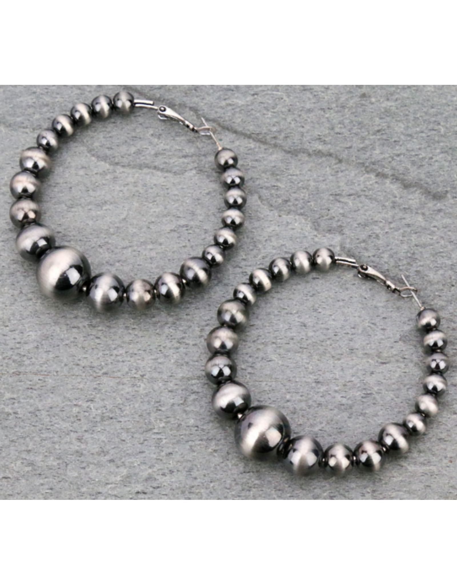 EARRING HOOP NAVAJO PEARL GRADUATED