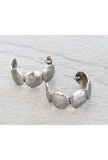 EARRING HOOP HAMMERED TXR SCULPTED