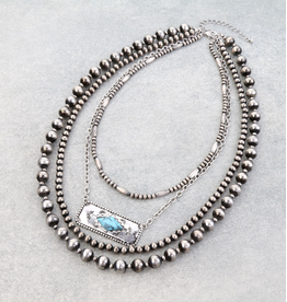 NECKLACE 4 LAYERED NAVAJO PEARL & AZTEC BAR