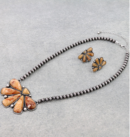 NECKLACE SET NAVAJO PEARL WITH ORANGE HALF SQUASH