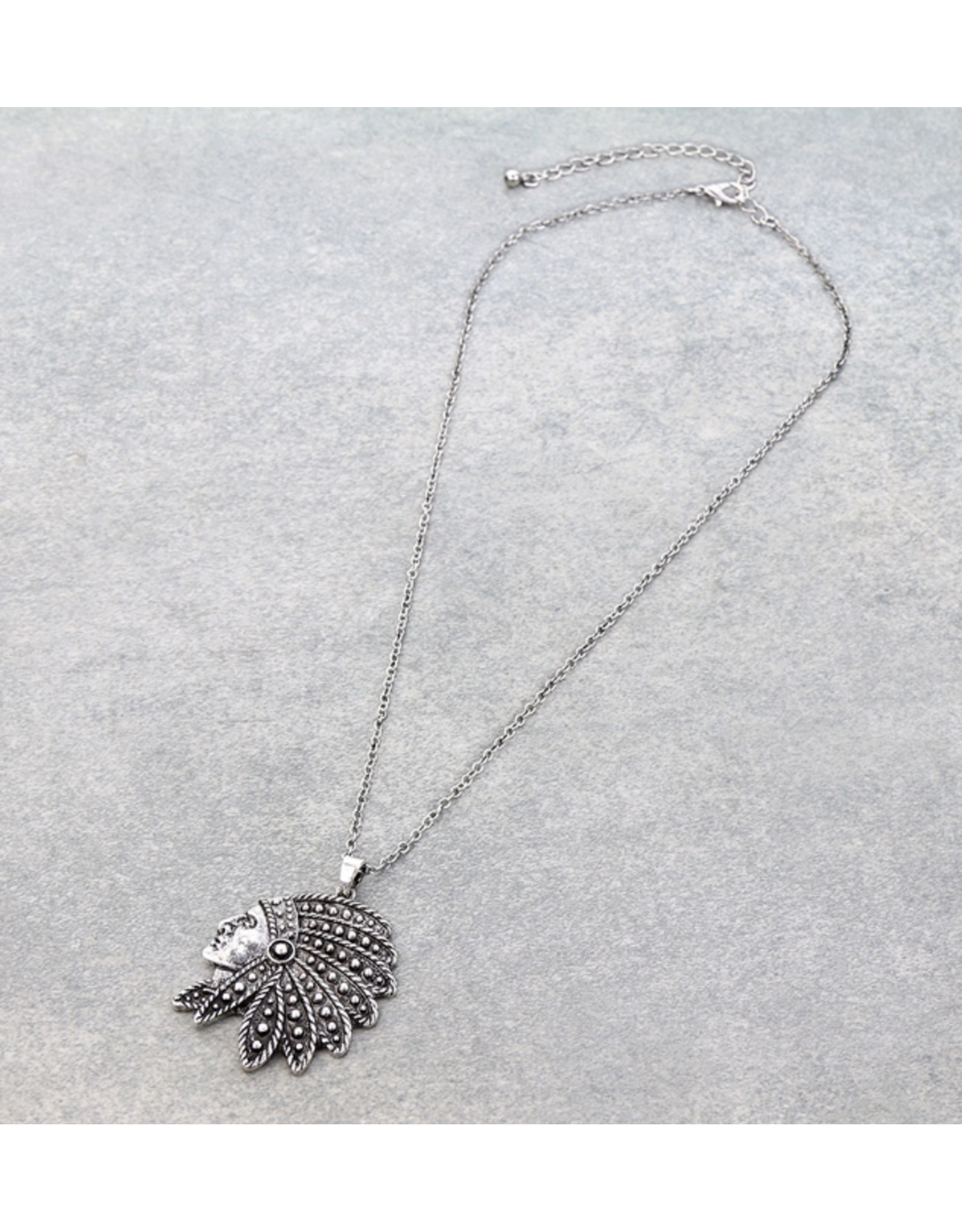 NECKLACE WESTERN INDIAN HEAD PENDANT