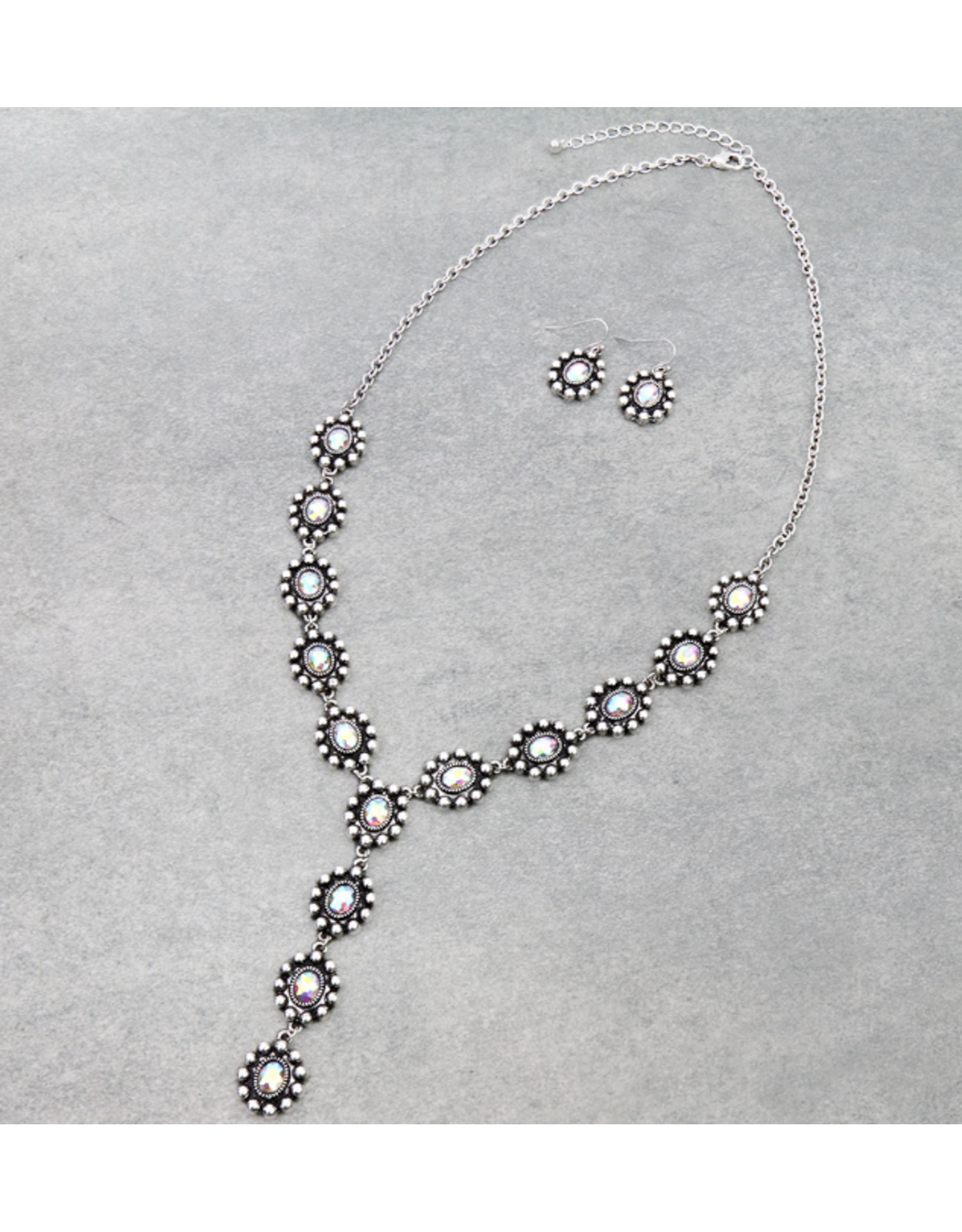 NECKLACE SET LARIAT "Y" CONCHOS