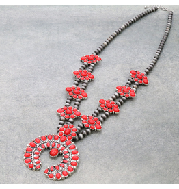 NECKLACE NAVAJO PEARL SQUASH BLOSSOM
