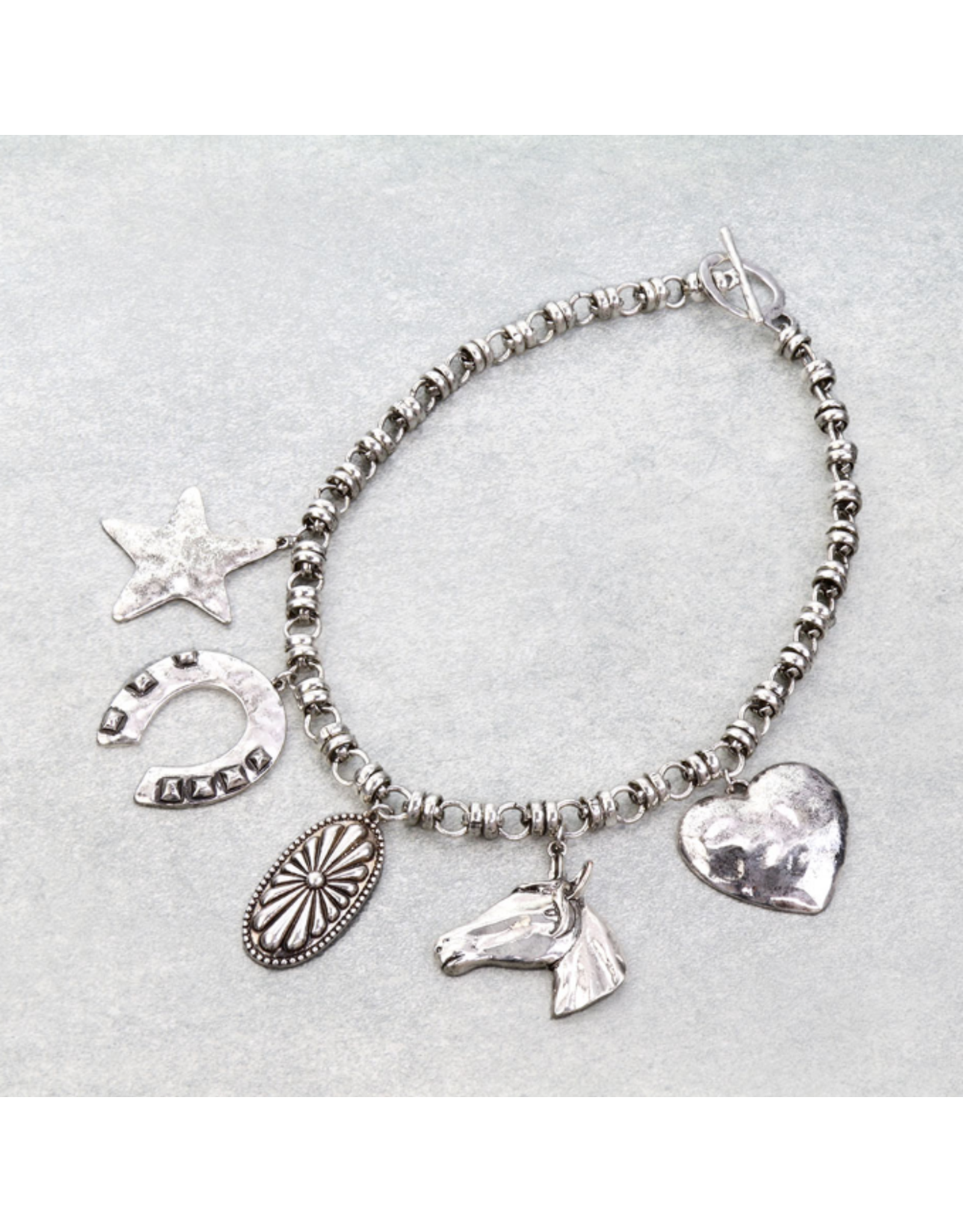 NECKLACE LARGE WESTERN CHARM TOGGLE