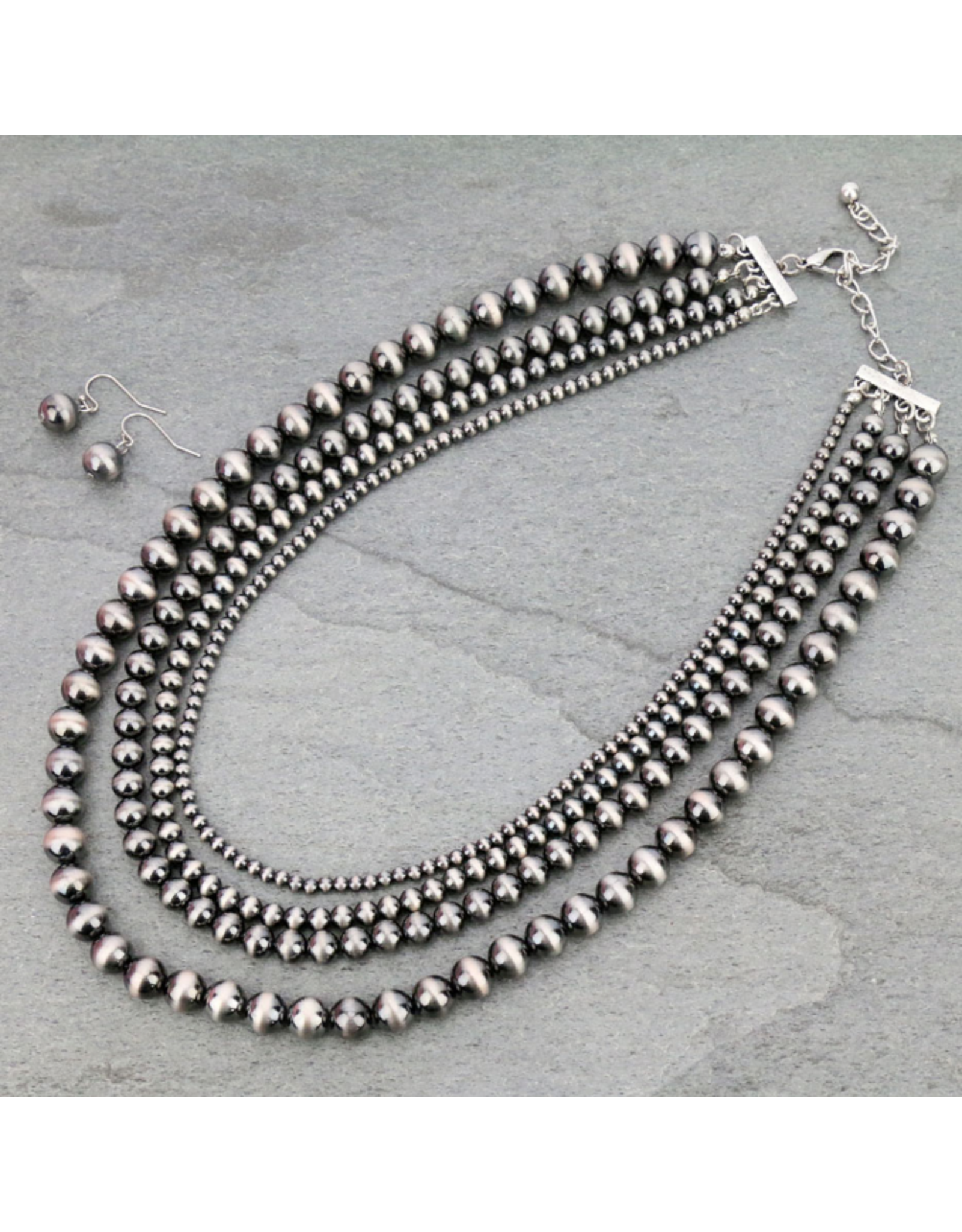 NECKLACE SET LAYER OF 4 NAVAJO PEARLS SMALL TO LARGE