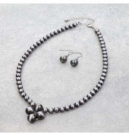 NECKLACE WITH EARRINGS NAVAJO PEARL WITH PEARL CLUSTERS 17"