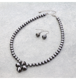 NECKLACE WITH EARRINGS NAVAJO PEARL WITH PEARL CLUSTERS 15"