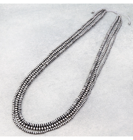 NECKLACE NAVAJO PEARL 3 STRANDS SLIDING KNOT
