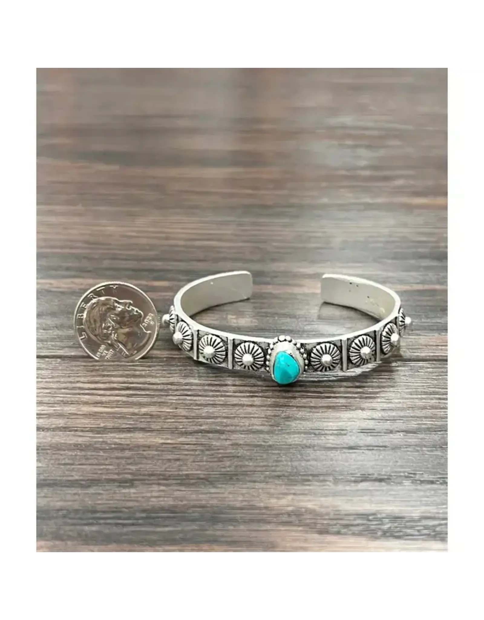 ISAC TRADING BRACELET WESTERN SMALL TURQUOISE STONE AZTEC CONCHOS