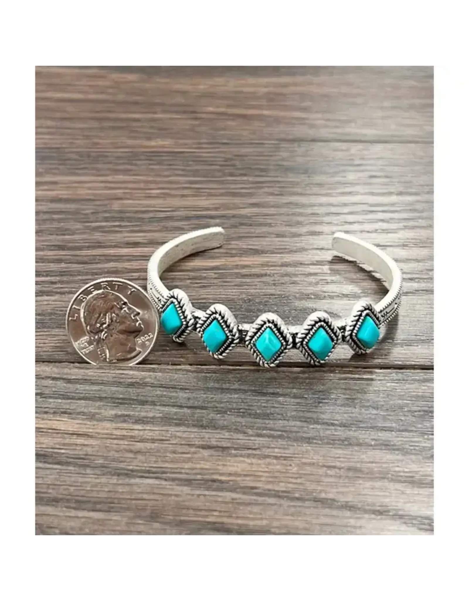 ISAC TRADING BRACELET WESTERN CUFF 5 DIAMOND TURQUOISE STONES ARROWS