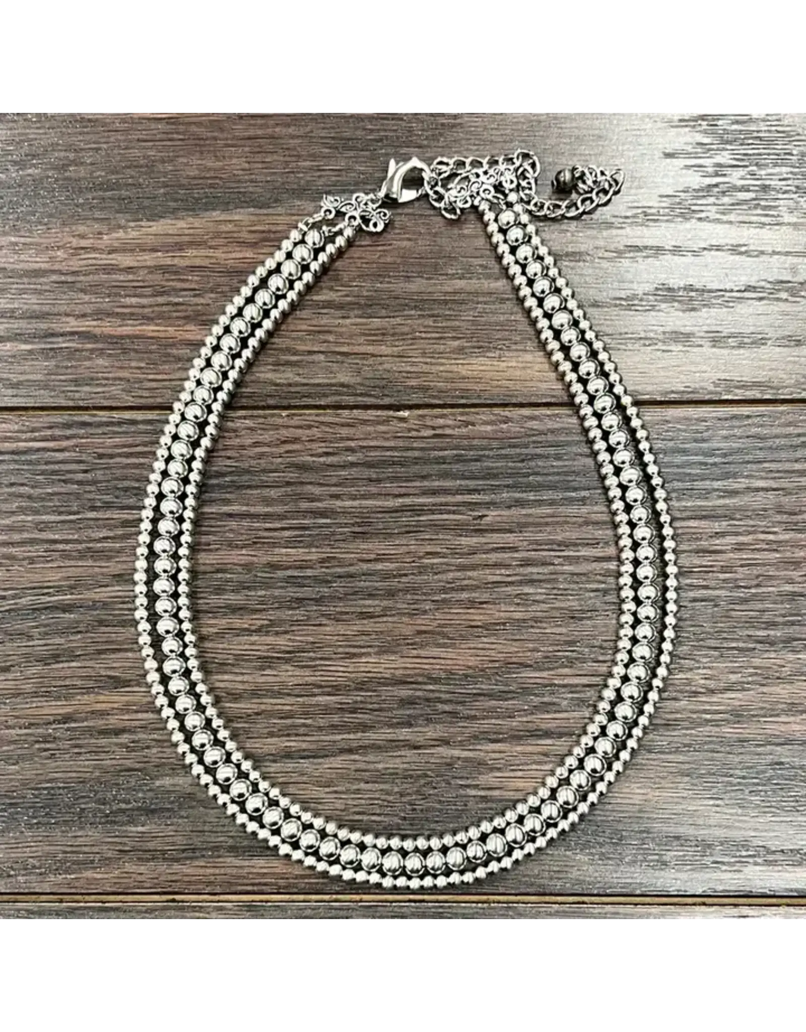 NECKLACE 3 STRAND SILVER WESTERN BEADS 18"
