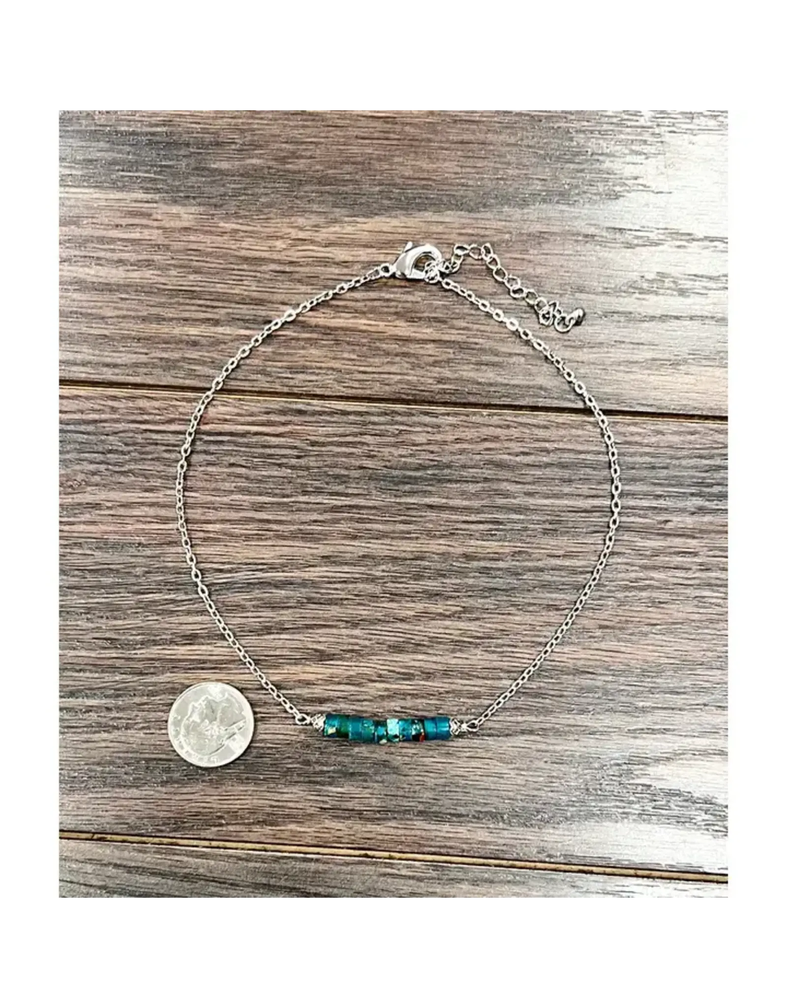 NECKLACE WESTERN CHAIN WITH TURQUOISE BEADS IN MIDDLE