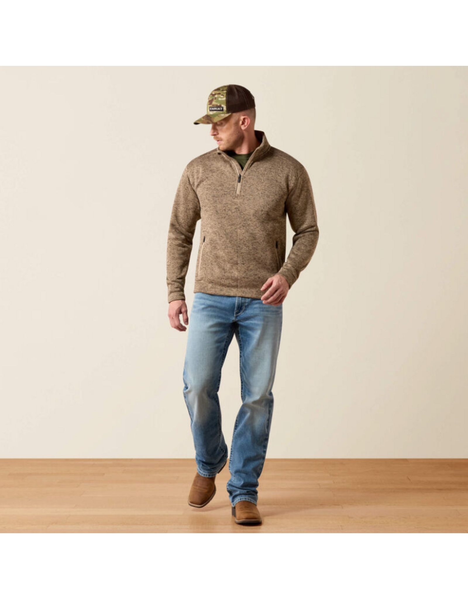 SWEATER MNS ARIAT 1/4 ZIP CALDWELL TAN