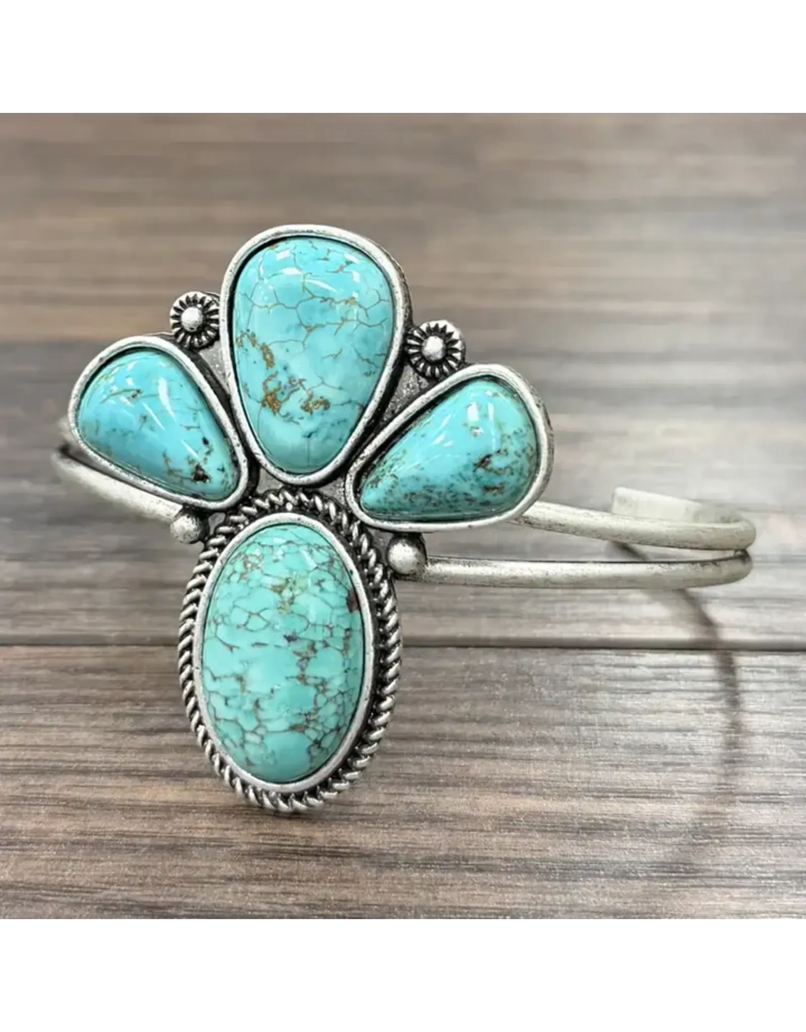 BRACELET CUFF BIG 2.2" WESTERN  TURQUOISE 1/2 CONCHO