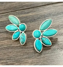 EARRING STUD 1.2 " TURQUOISE 1/2 FLOWER CONCHO