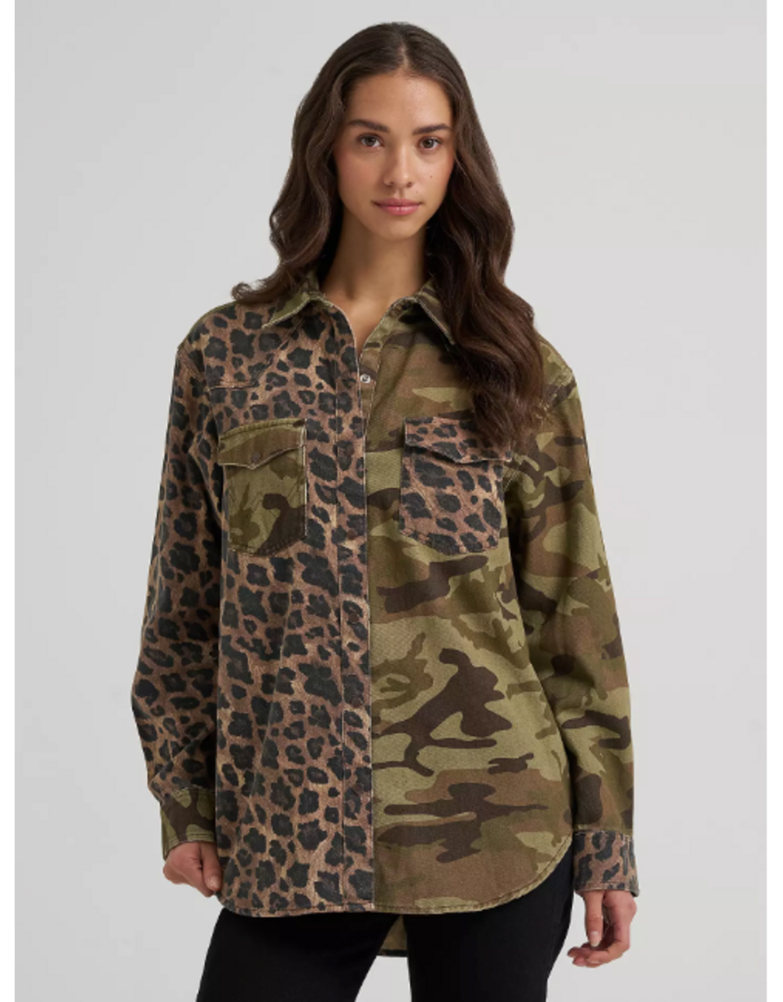 SHIRT WMS WRANGLER MIXED PATTERN CAMO & CHEETAH